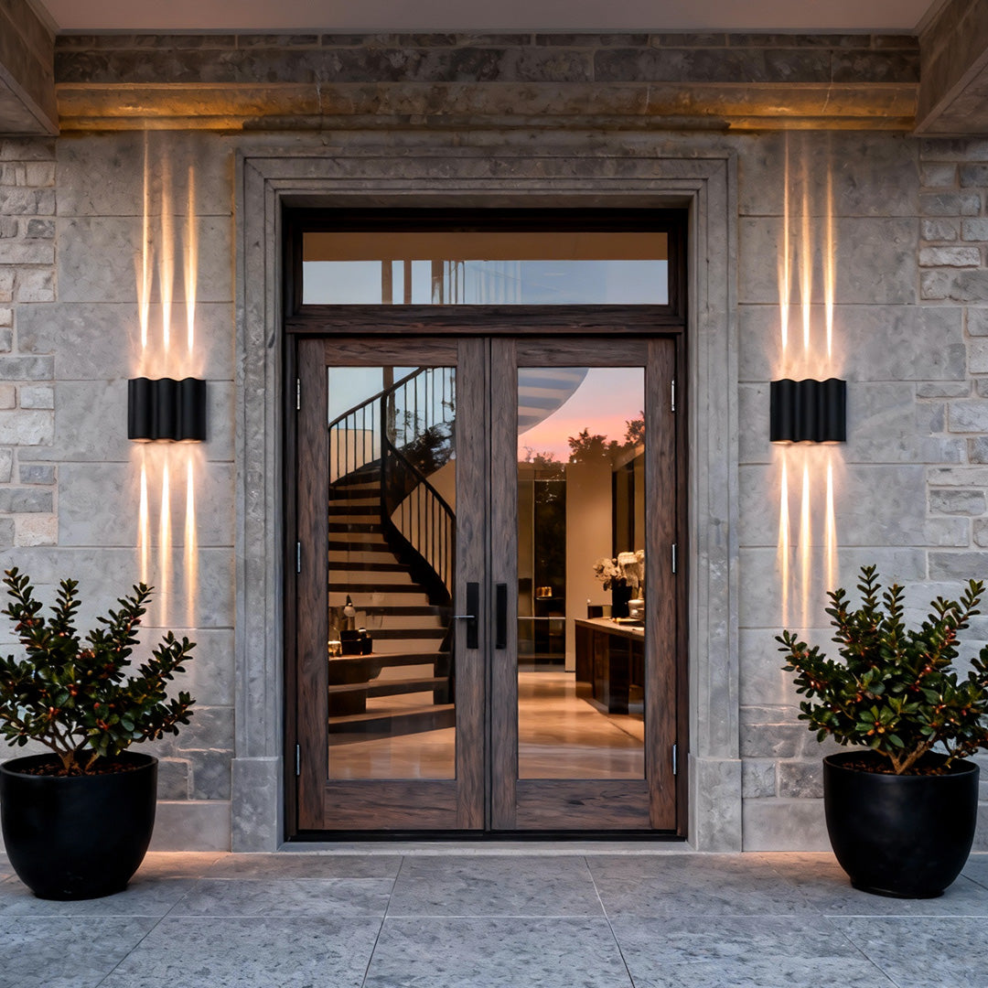 Onda Modern Up Down Outdoor Wall Light | Wavy Die-Cast Aluminum LED Wall Sconce, Black